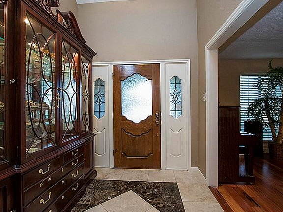3rd image of 20307 Lionsgate Ln