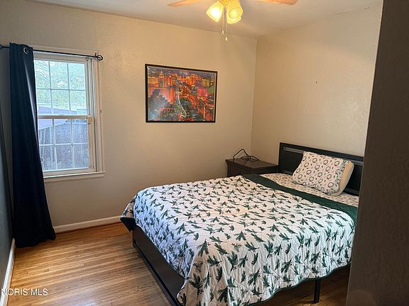5th image of 2551 Elsie Ave