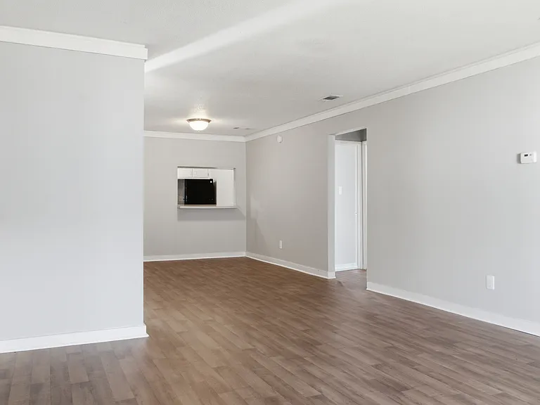Reserve at Midtown — Photo 14