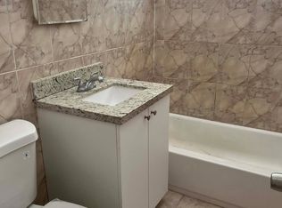 711 NE 169th St, North Miami Beach, FL 33162