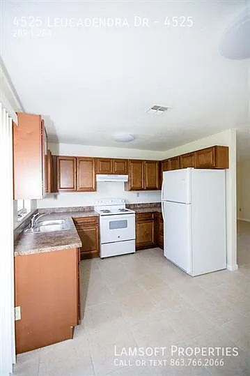 4525 Leucadendra Dr #4525 — Photo 7