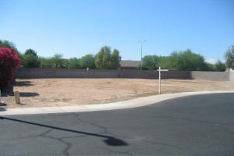 1st image of 1660 S Emerson Pl