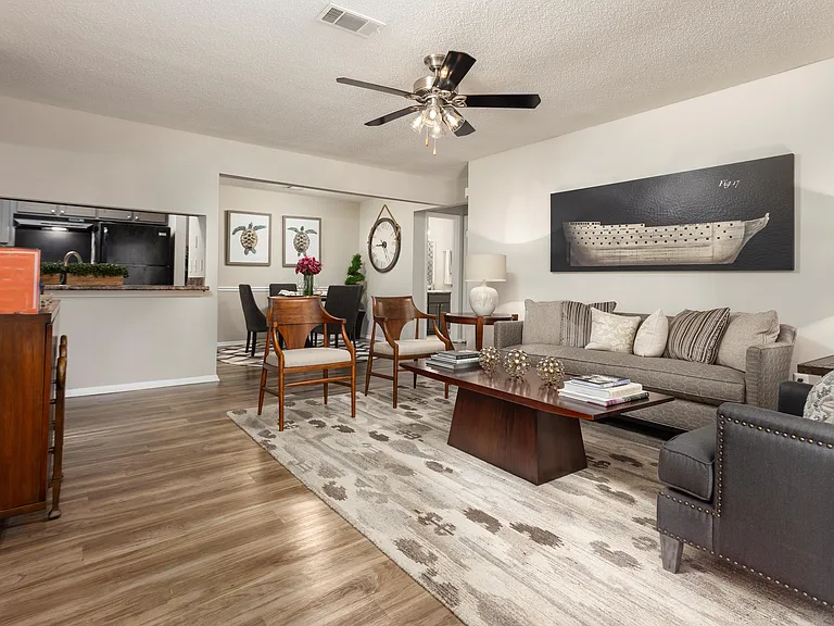 Azure Cove Apartment Homes — Photo 59