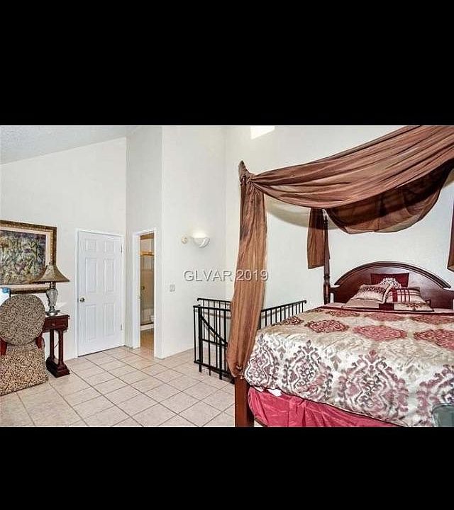 1st image of 540 Elm Dr Unit 202