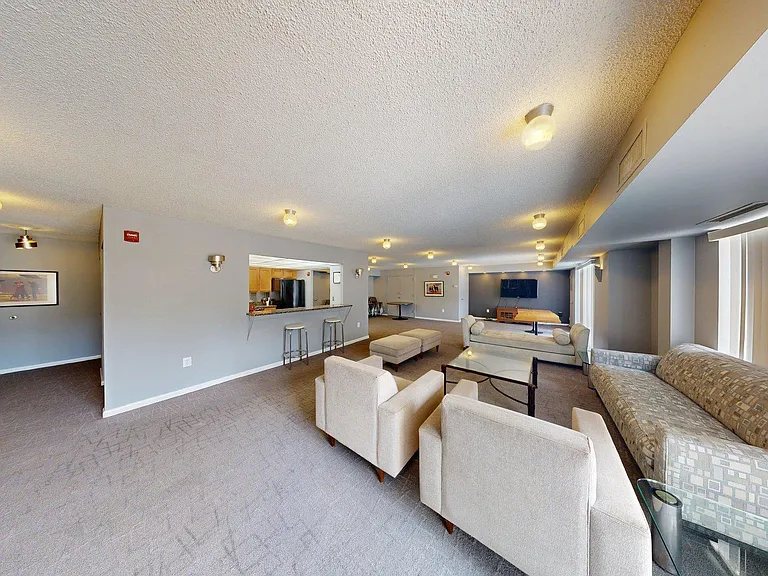 200 N Pickett St #207 — Photo 53