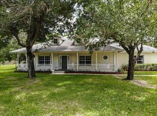 10631 Pine Needle Dr, Fort Pierce, FL 34945