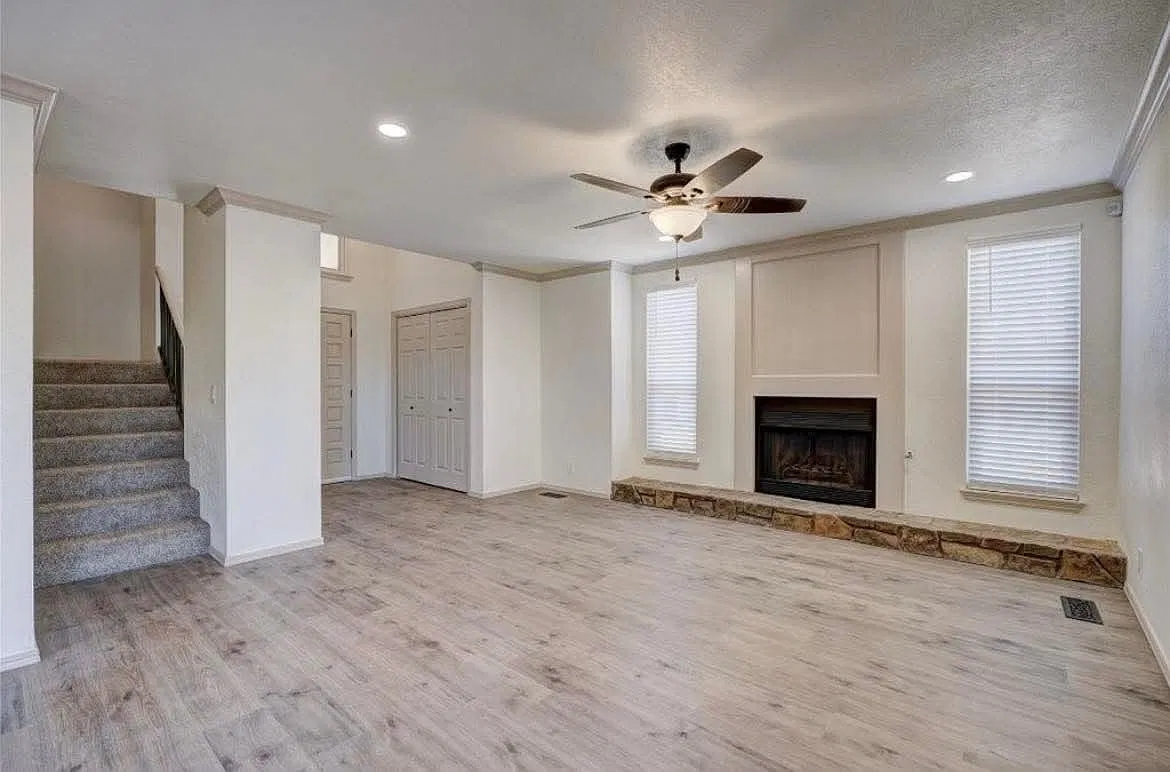 2221 Shadowridge Ct — Photo 3