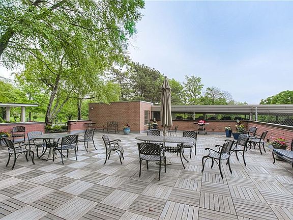 2nd image of 4550 Warwick Blvd APT 1207