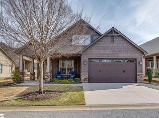 16 Bradstock Dr, Greer, SC 29651