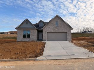 2009 Hickory Reserve Rd, Knoxville, TN 37932