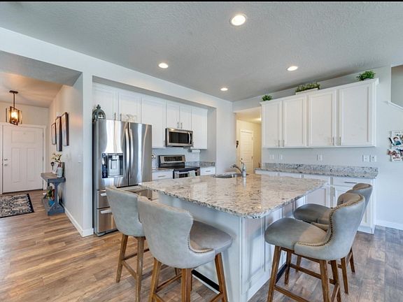 3rd image of 5504 W Distler Ln