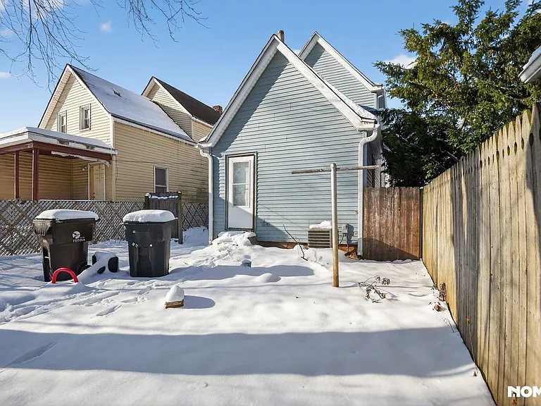 920 S Matthew St — Photo 26