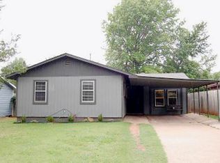 406 N 8th St, Noble, OK 73068