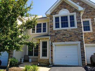37 Osprey Dr, Old Bridge, NJ 08857
