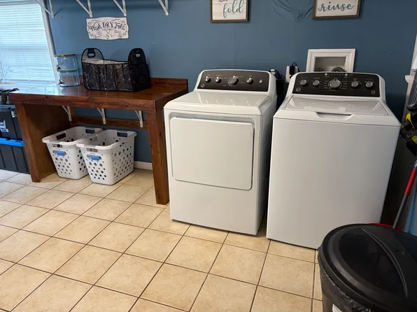3828 Dixie Union Rd, Waycross, GA 31503
