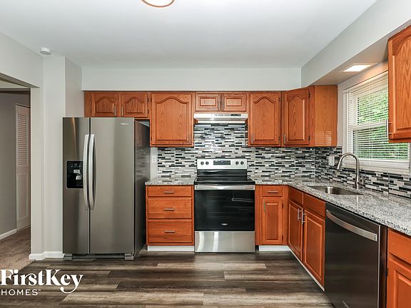 5th image of 4287 Honeybrook Ave