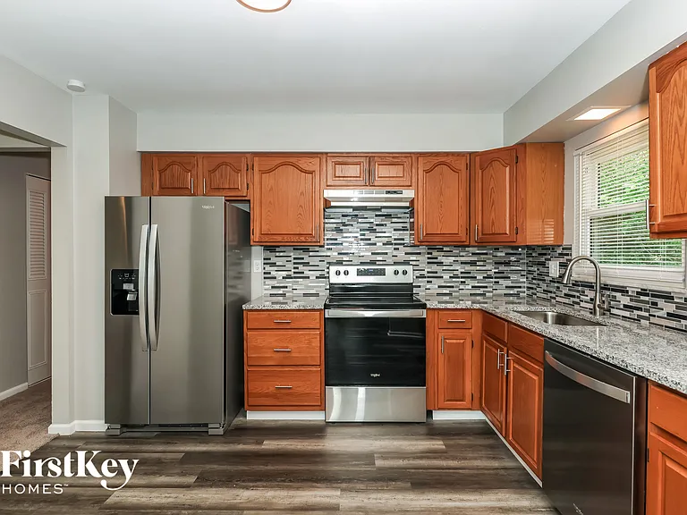 4287 Honeybrook Ave — Photo 5