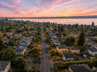 City Of Edmonds Blk, Edmonds, WA 98020