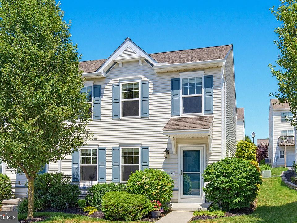 1st image of 307 Cabot Cir