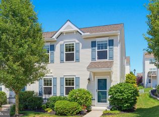 307 Cabot Cir, Willow Street, PA 17584