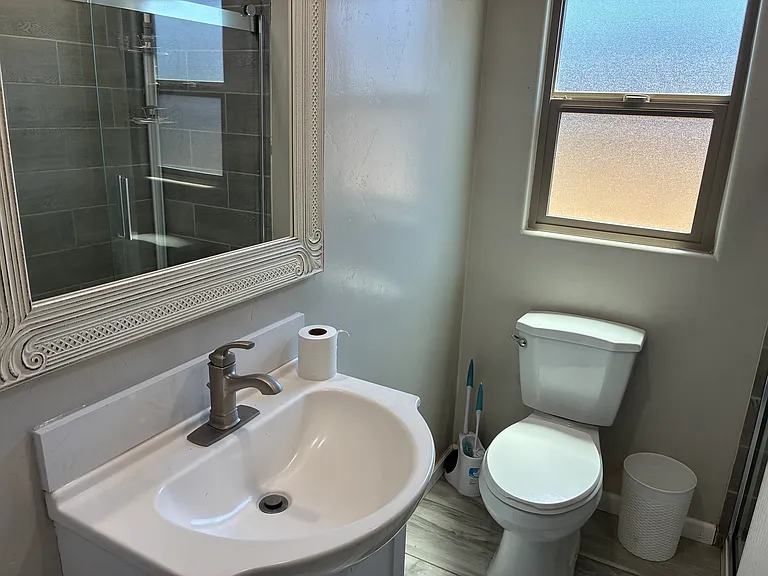 2040 Edwards Ave — Photo 30
