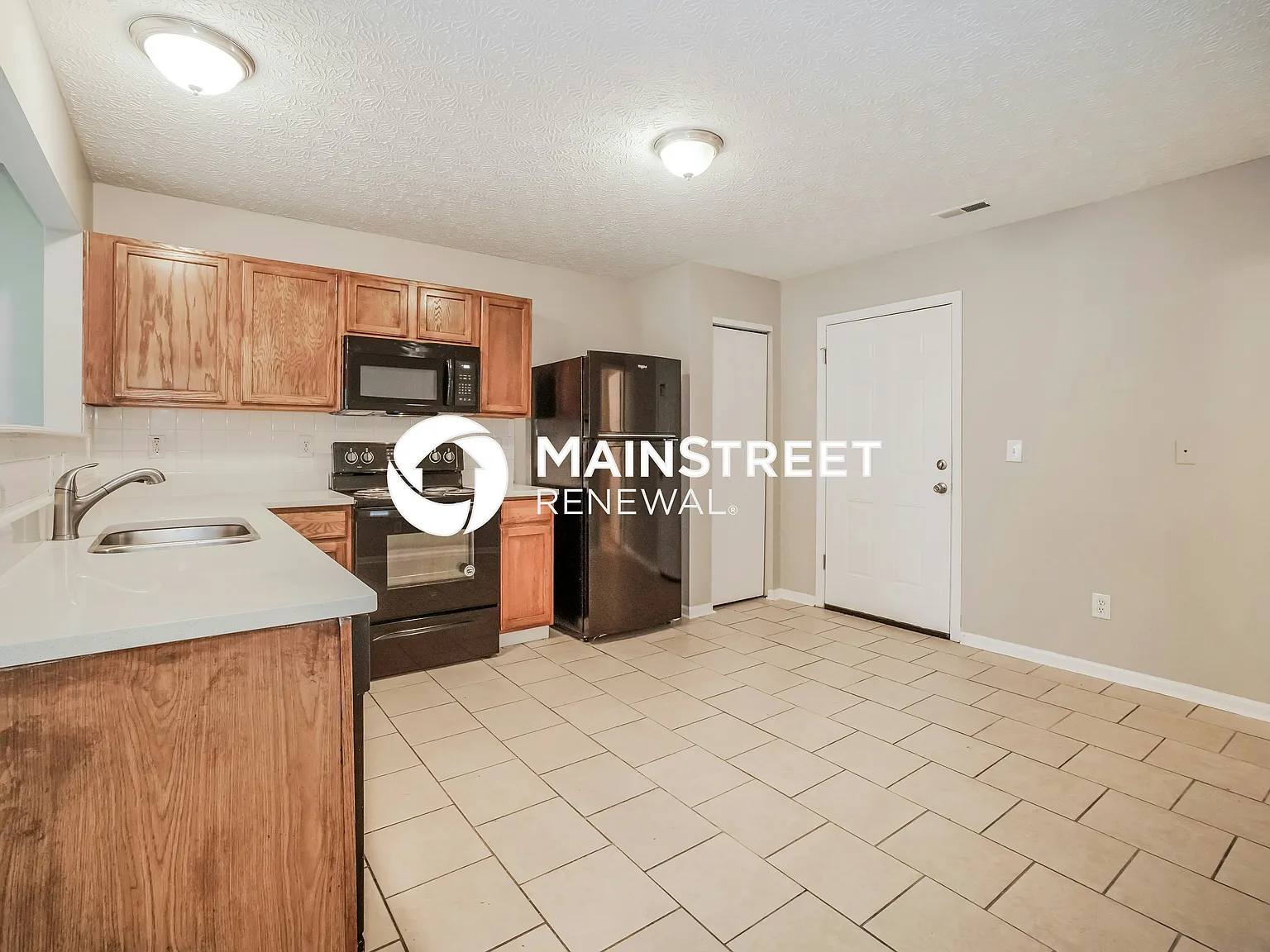 8123 Royal Elm Dr — Photo 4