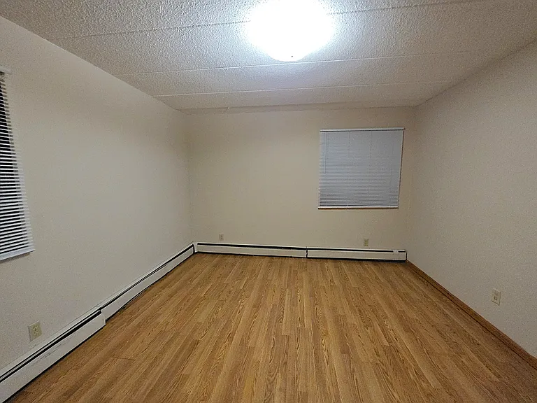 208 E Alabama St #4 — Photo 10