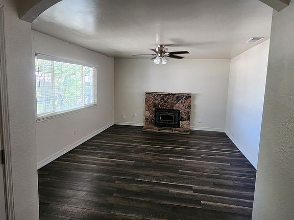 5th image of 3836 Bairnsdale Way