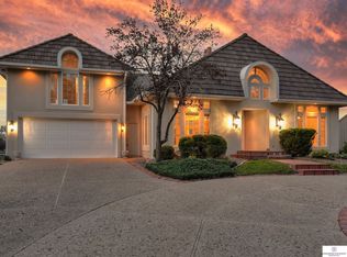 24 Ginger Cove Rd, Valley, NE 68064