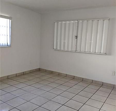 4th image of 1150 Collins Ave APT 204