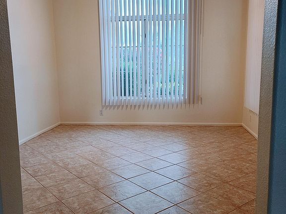 4th image of 9152 W ESCUDA Drive