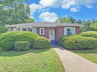 970 N Forest Ave, Hartwell, GA 30643