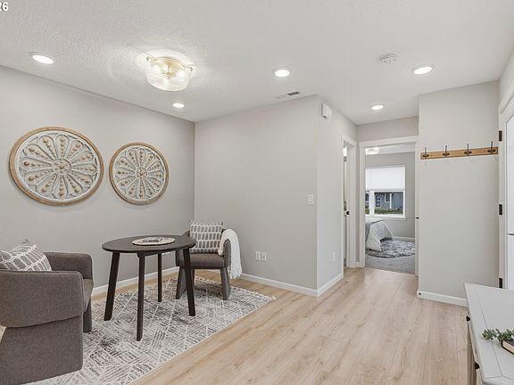 3rd image of 8104 SE Blanton St