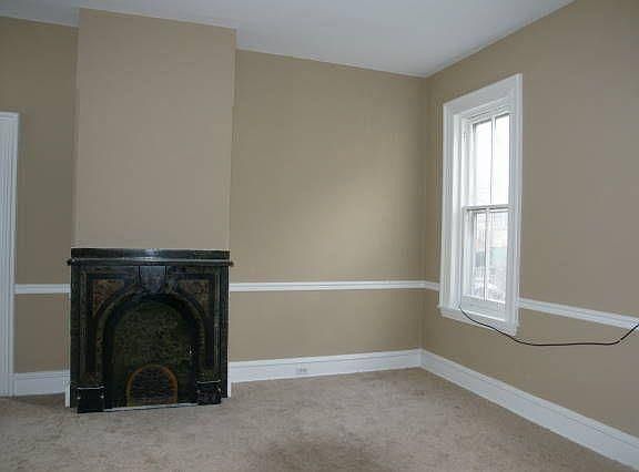 4th image of 162 Bridge St #1