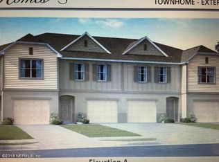 10538 Maidstone Cove Dr, Jacksonville, FL 32218