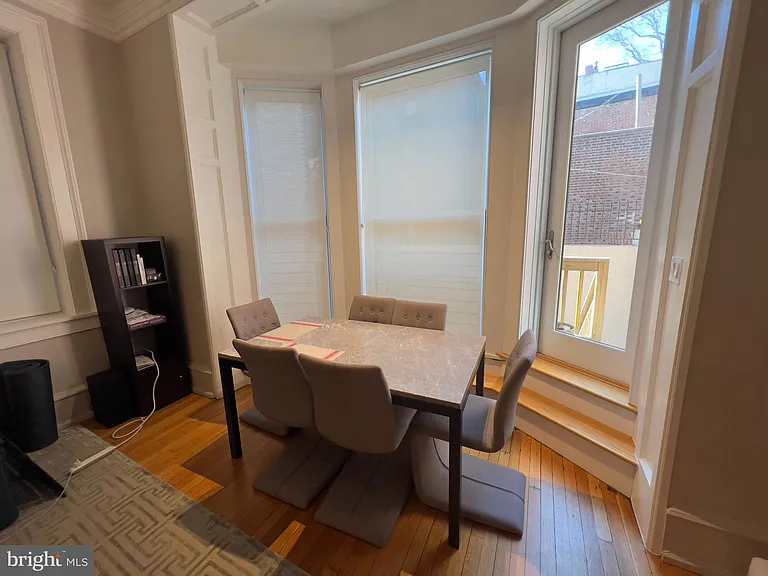 2126 Locust St #1R — Photo 12