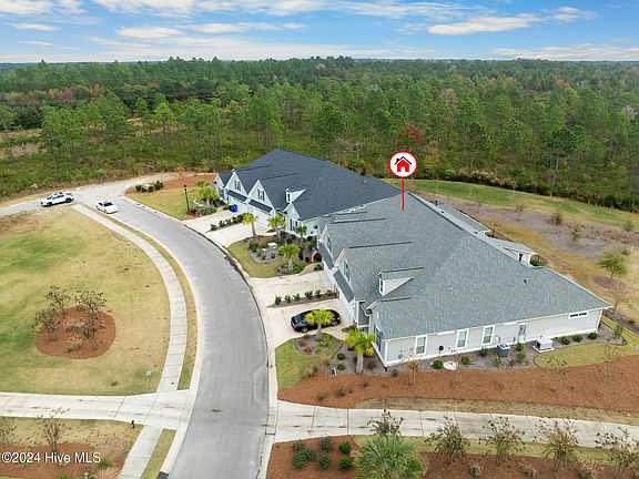 4th image of 8762 Horse Nettle Drive NE #8a
