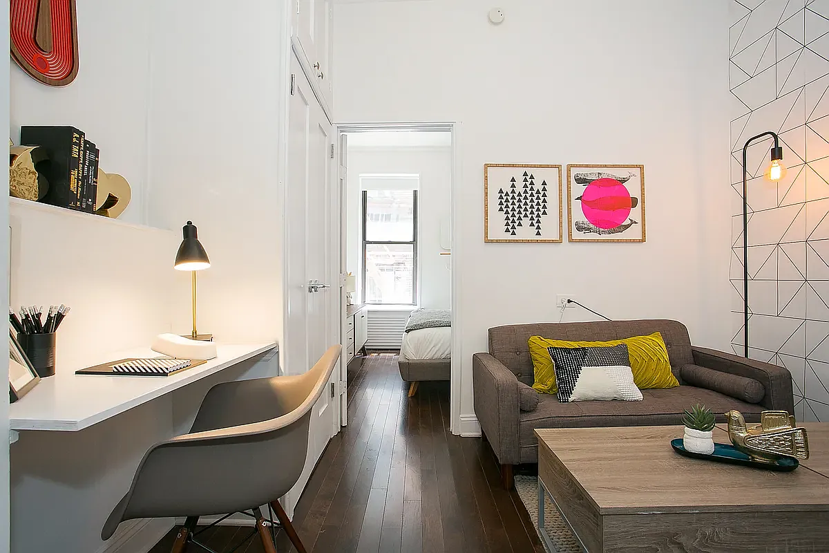 349 West Broadway — Photo 2