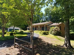 27 Mary Ct, Ridgeway, VA 24148