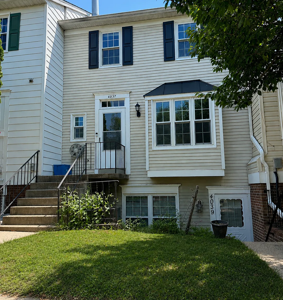2 bed, 1294 sqft, $2,850 — Photo 1