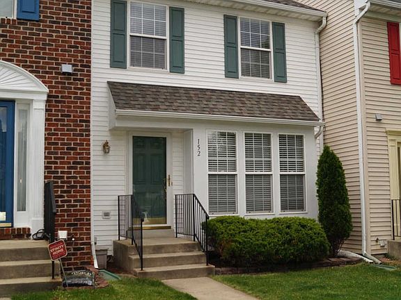 2nd image of 152 Goldsborough Dr