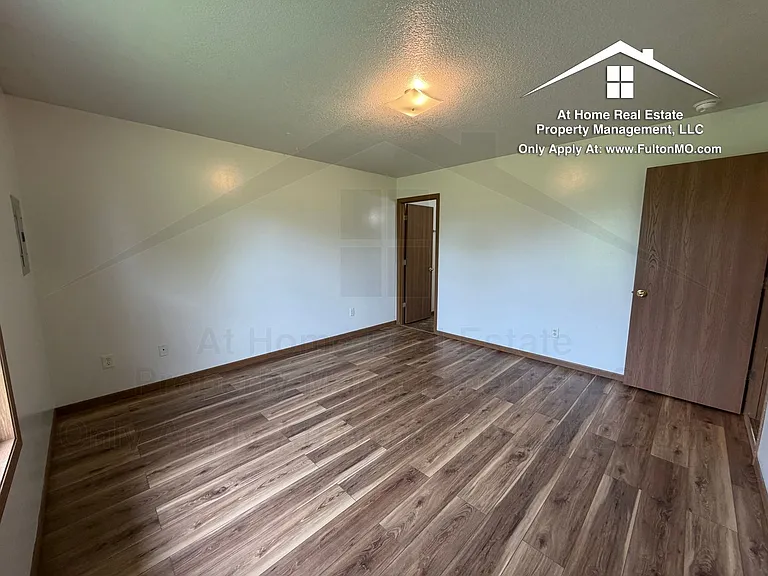 26332635 Gates Blvd — Photo 18