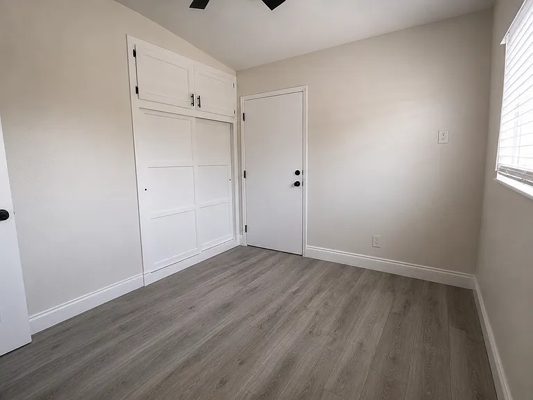 2709 Dore Dr — Photo 9
