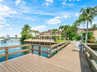 1010 Pine Point Rd, Riviera Beach, FL 33404