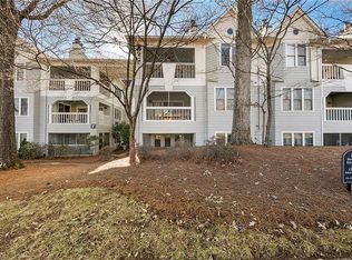 225 Oakwood Ct, Winston Salem, NC 27103