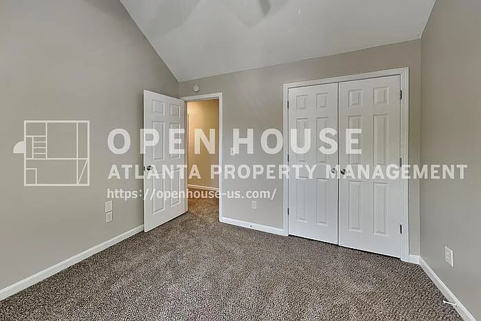 7005 Greenfield Ln — Photo 14