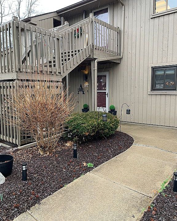 1st image of 87 Lookout Ridge Dr