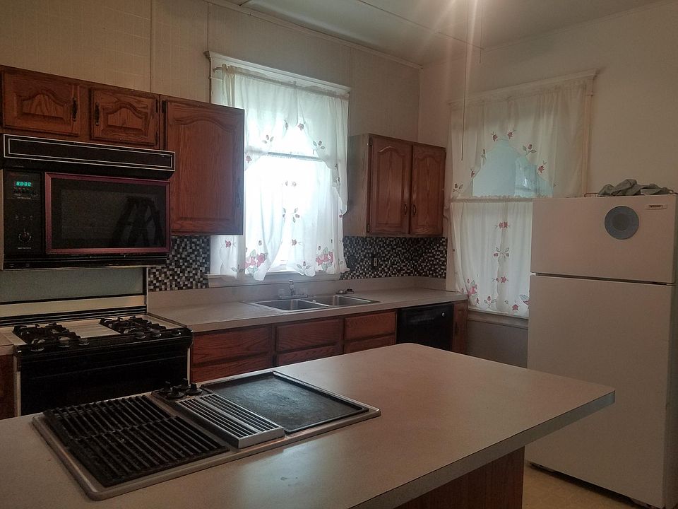 1st image of 11332 S Forest Ave #1