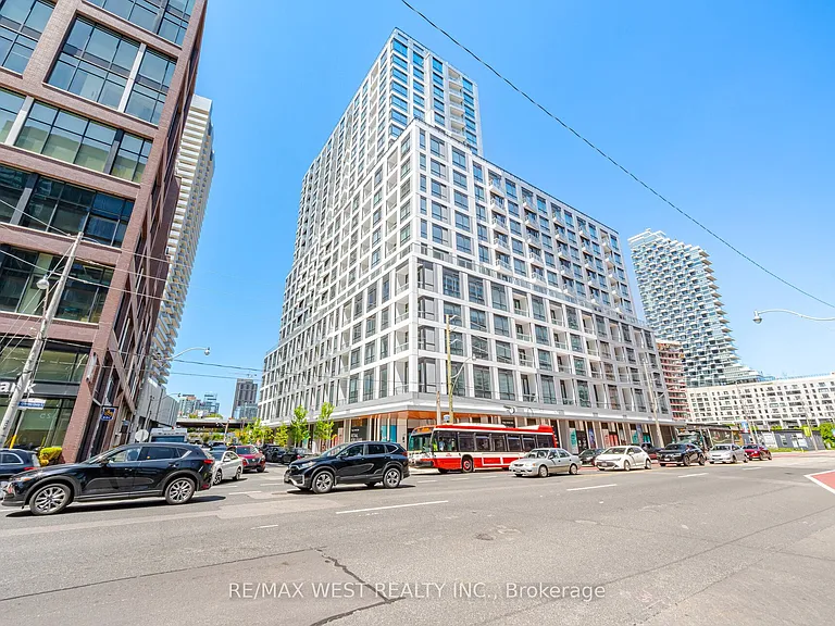 15 Richardson St #2101 — Photo 2