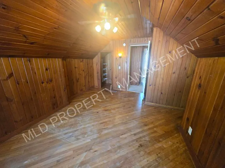 2821 Congress Ave — Photo 9